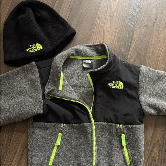 Boys The North Face Denali Jacket with Matching Hat